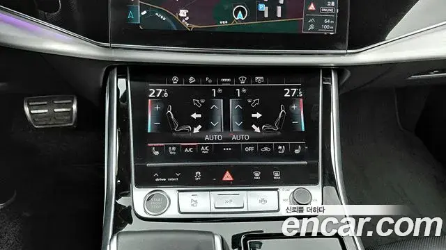 Audi Q8 2021 — ფოტო 8/20