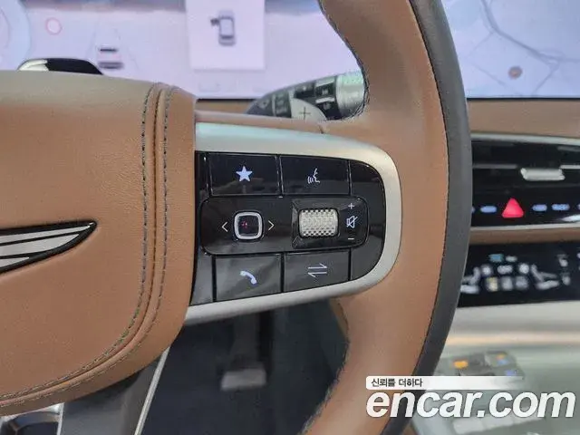 Genesis GV70 2025 — Şəkil 1/20