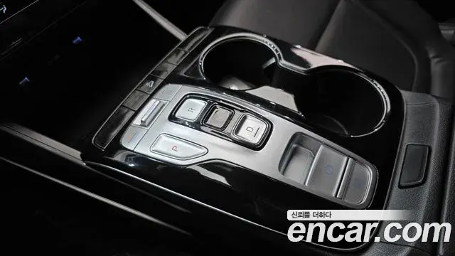 Hyundai The New Tucson 2022 — Фото 9/20