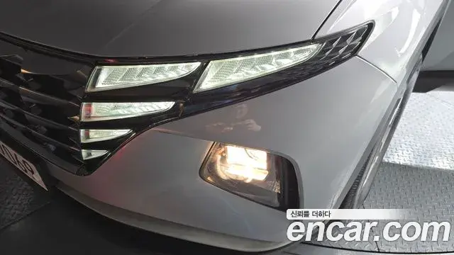 Hyundai Tucson Hybrid 2022 — ფოტო 3/30