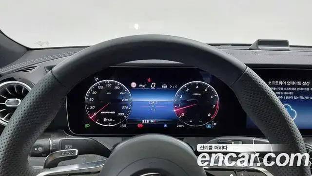 Mercedes-Benz AMG GT 2025 — ფოტო 11/20