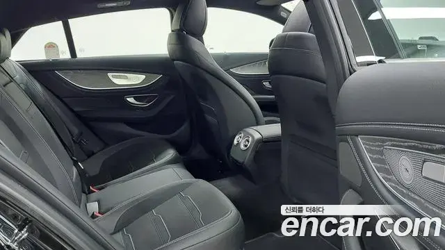 Mercedes-Benz AMG GT 2025 — ფოტო 19/20