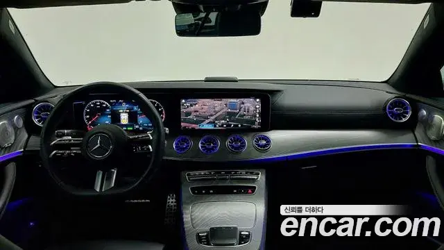 Mercedes-Benz E-Class 2023 — ფოტო 4/20