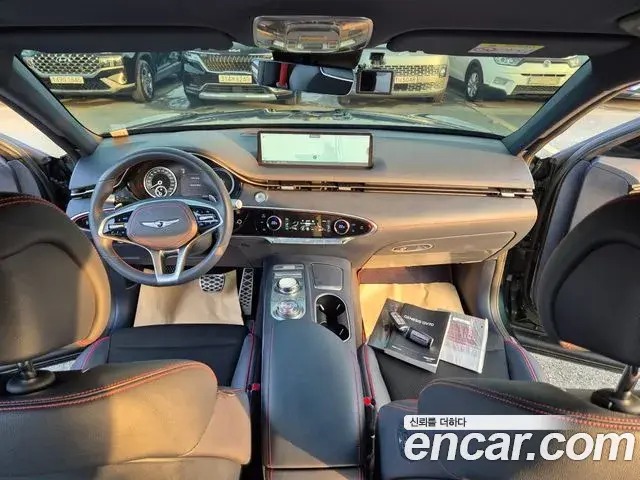 Genesis GV70 2021 — ფოტო 7/20