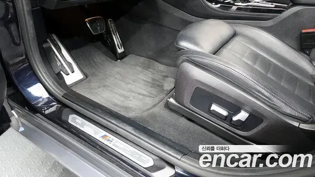 BMW X4 2021 — Фото 19/20
