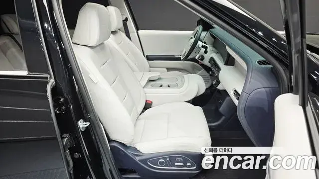 Hyundai Palisade 2025 — ფოტო 14/32