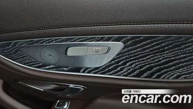 Mercedes-Benz CLS-Class 2021 — Фото 18/20