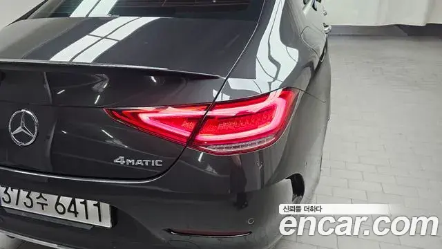 Mercedes-Benz CLS-Class 2021 — Photo 16/32