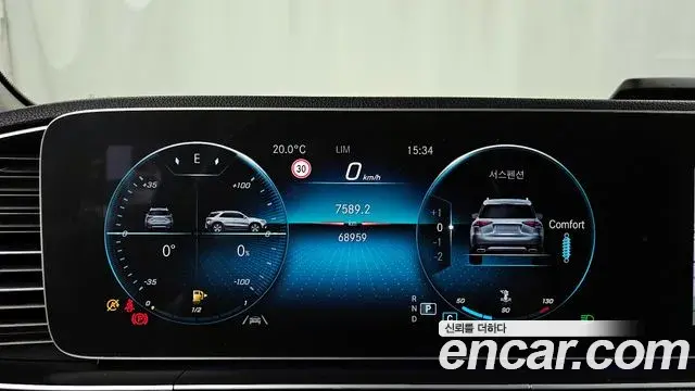 Mercedes-Benz GLE-Class 2019 — Photo 2/31