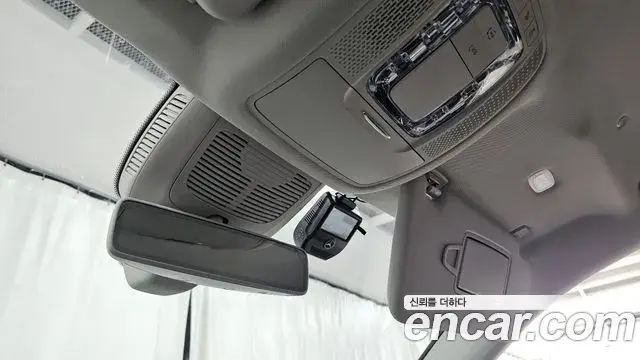 Mercedes-Benz GLE-Class 2019 — Photo 29/31