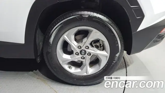 Hyundai Tucson Hybrid 2022 — Şəkil 27/30