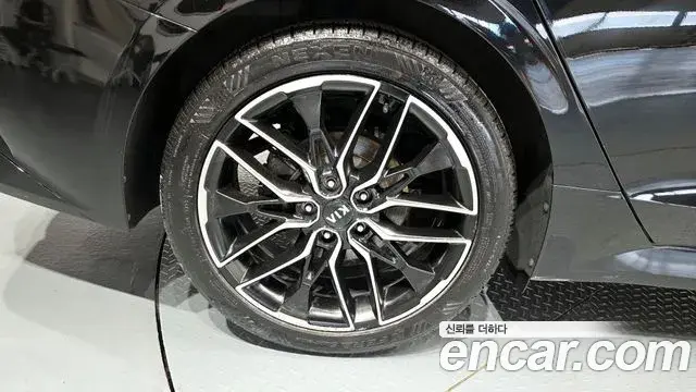 Kia K5 2020 — Şəkil 6/30