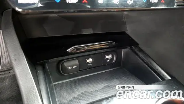 Kia K5 2020 — Şəkil 16/30