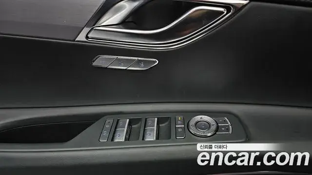 Genesis GV80 2024 — ფოტო 24/31