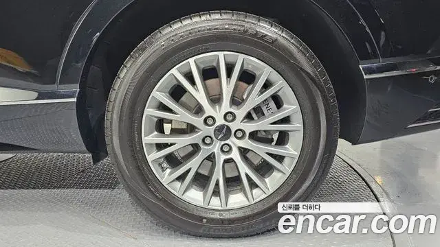 Genesis GV80 2024 — ფოტო 11/31