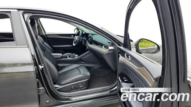 Kia K5 2020 — Photo 18/31