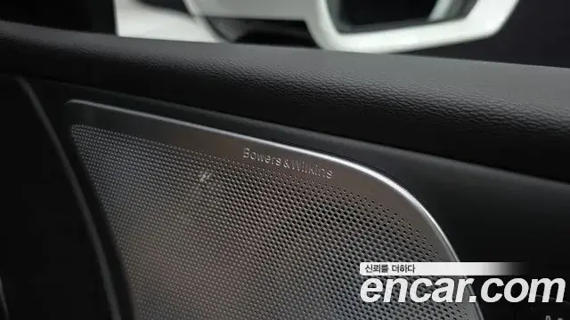 Volvo S60 2020 — Şəkil 33/40