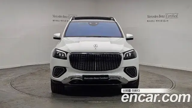 Mercedes-Benz GLS-Class 2025 — Photo 14/20