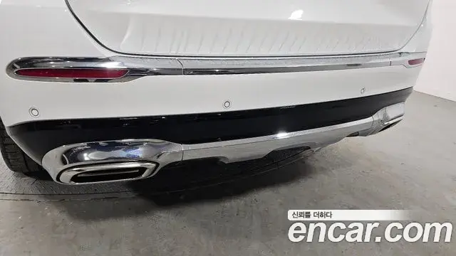 Mercedes-Benz GLS-Class 2025 — Photo 2/20