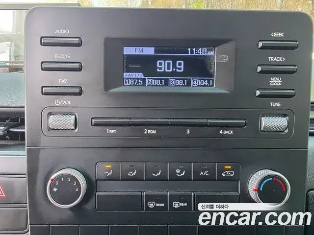 Hyundai Staria 2023 — Фото 12/20