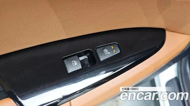 Kia Sportage 2022 — Фото 11/20