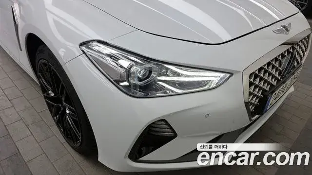 Genesis G70 2019 — Photo 33/33