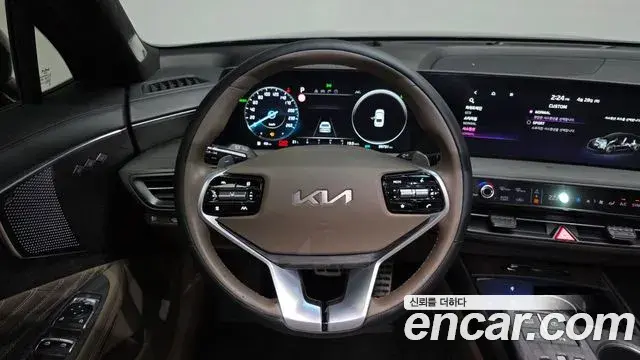 Kia K8 2023 — Photo 31/37