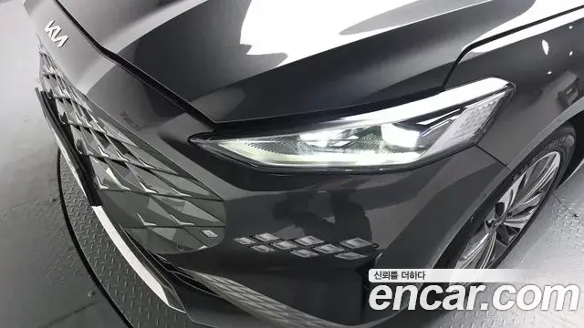 Kia K8 2023 — Photo 13/37