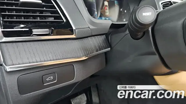 Volvo XC90 2024 — Şəkil 26/36
