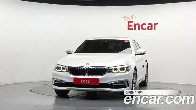 BMW 5 Series 2018 — Фото 2/20