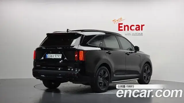 Kia Sorento 2022 — Photo 18/35