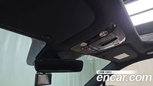 Kia Sorento 2022 — Photo 31/35
