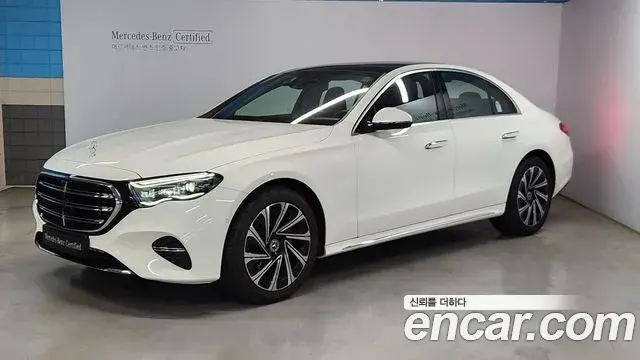 Mercedes-Benz E-Class 2025 — ფოტო 1/20