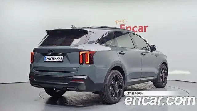 Kia Sorento 2025 — ფოტო 16/20