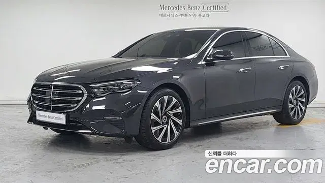 Mercedes-Benz E-Class 2024 — Şəkil 1/20