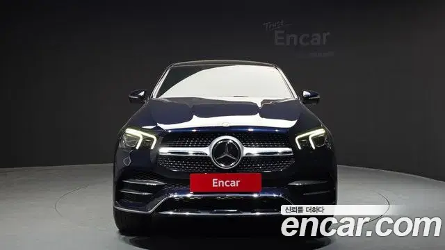 Mercedes-Benz GLE-Class 2021 — Фото 2/20
