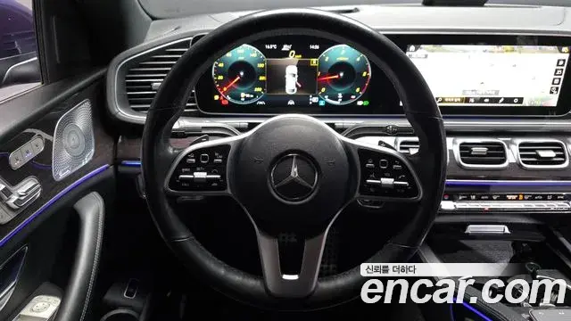 Mercedes-Benz GLE-Class 2021 — Фото 14/20