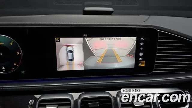 Mercedes-Benz GLE-Class 2021 — Фото 15/20