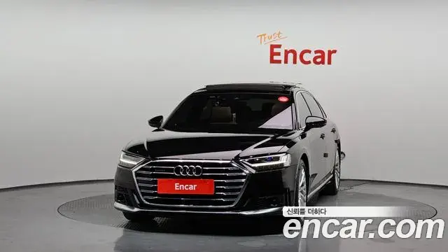Audi A8 2021 — Şəkil 11/37