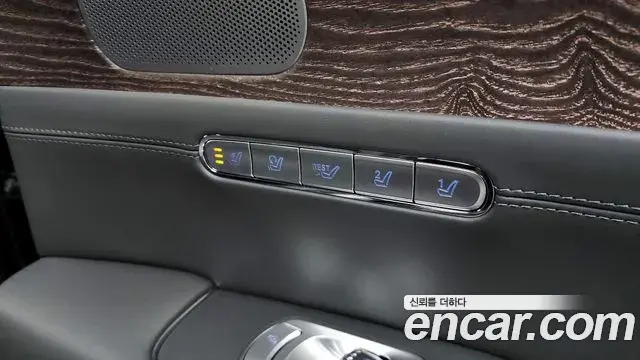 Genesis G90 2022 — ფოტო 24/40