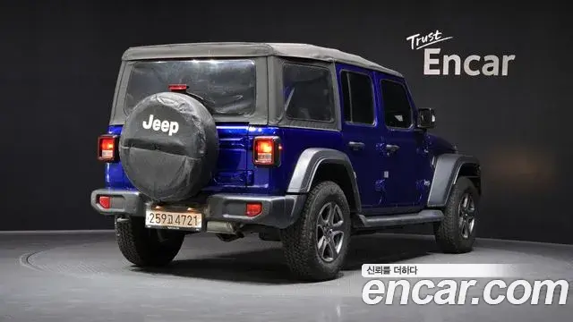 Jeep Wrangler 2018 — ფოტო 5/20