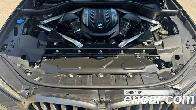 BMW X6 2022 — Şəkil 8/20