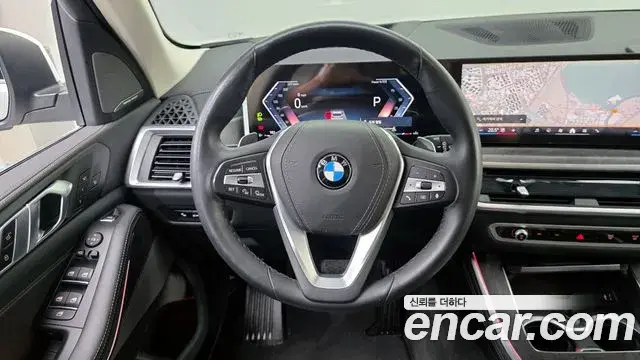 BMW X5 2025 — ფოტო 30/36
