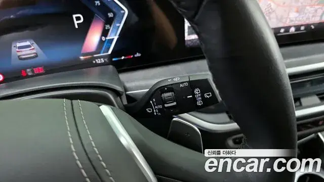 BMW X5 2025 — ფოტო 29/36