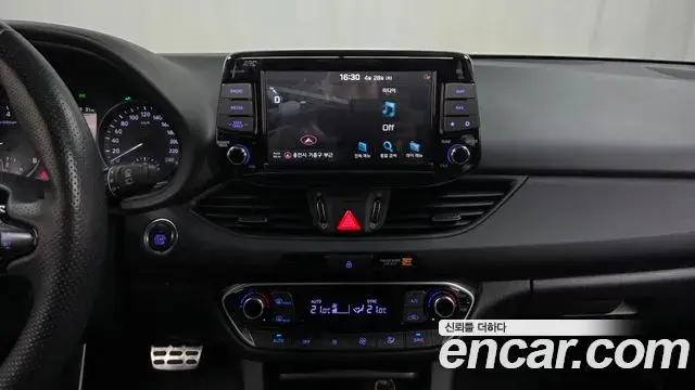 Hyundai i30 2020 — Фото 14/20