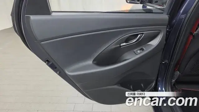 Hyundai i30 2020 — ფოტო 27/30