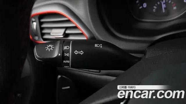 Hyundai i30 2020 — ფოტო 13/30
