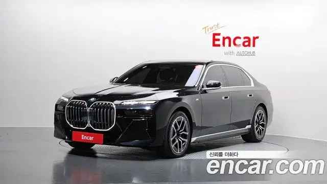 BMW 7 Series 2025 — ფოტო 5/33