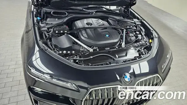 BMW 7 Series 2025 — ფოტო 24/33