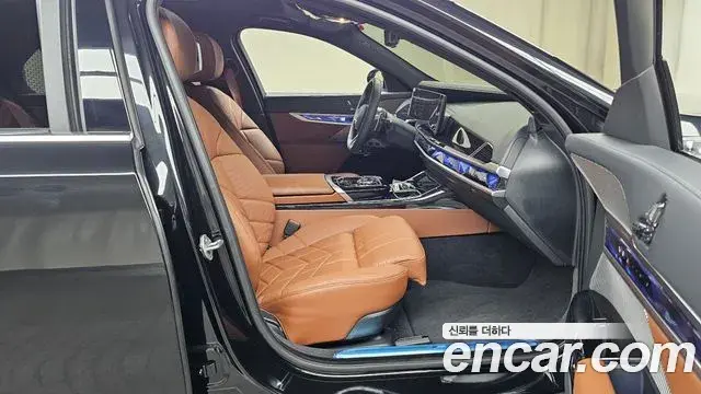 BMW 7 Series 2025 — ფოტო 2/33